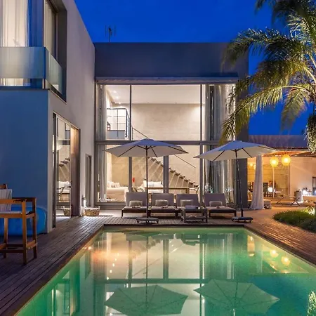 Villa Cool By Eivillas