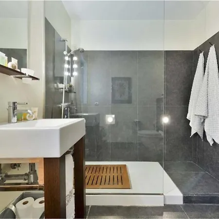 Cool By Eivillas *