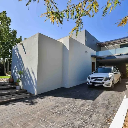 Cool By Eivillas Villa
